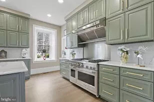 231 Woodlane Rd, Edgewater Park, NJ 08010 - Photo 19