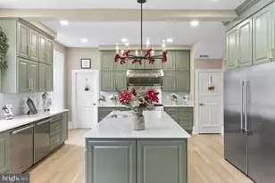 231 Woodlane Rd, Edgewater Park, NJ 08010 - Photo 11