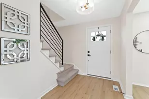 98 Red Stone Ridge, Delran, NJ 08075 - Photo 5