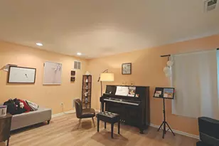 38 Elkington Dr, Mount Laurel, NJ 08054 - Photo 3