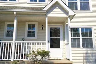 204 River Ct, Fieldsboro, NJ 08505 - Photo 1