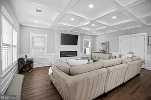 9 Woodbine Ave, Maple Shade, NJ 08052 - Photo 3