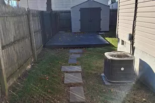 212 Carroll St, Riverside, NJ 08075 - Photo 5