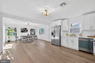 52 Sherwood Pl, Southampton, NJ 08088 - Photo 7