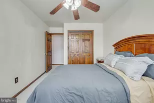 514 Foxwood Dr, Mount Laurel, NJ 08054 - Photo 17