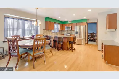 514 Foxwood Drive, Mount Laurel, NJ 08054 - Photo 7