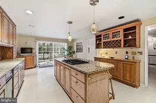 705 Iron Post Rd, Moorestown, NJ 08057 - Photo 9