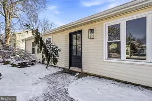 8 Greenbrook Dr, Marlton, NJ 08053 - Photo 3