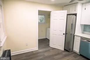 462 Locust Ave, Burlington, NJ 08016 - Photo 13