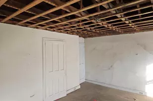 235 St Mary St, Burlington, NJ 08016 - Photo 39