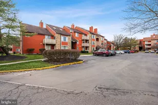 2702 Sussex Ct, Mount Laurel, NJ 08054 - Photo 3