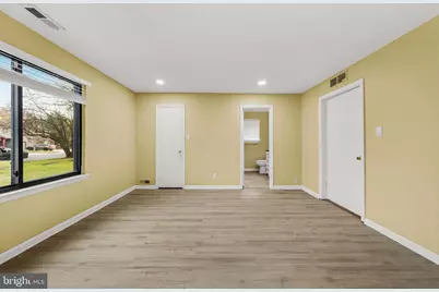 2702 Sussex Court, Mount Laurel, NJ 08054 - Photo 21