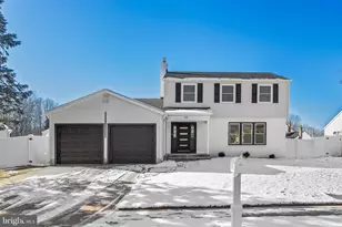 22 Willow Ridge Rd, Marlton, NJ 08053 - Photo 1