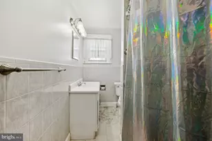 525 Bridgeboro St, Riverside, NJ 08075 - Photo 13