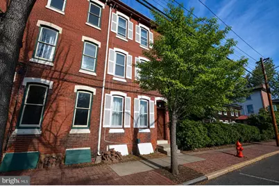 101 W Union Street, Burlington, NJ 08016 - Photo 1
