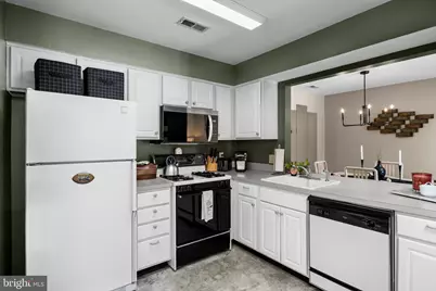 606 Saxony Drive, Mount Laurel, NJ 08054 - Photo 11