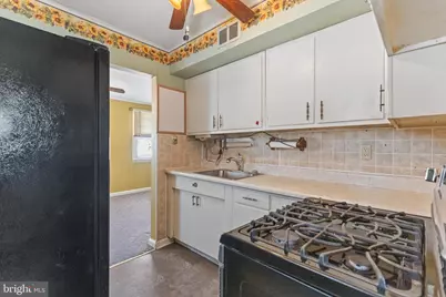 2 Wyndale Avenue, Maple Shade, NJ 08052 - Photo 5