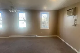 212 Farnsworth Ave, Bordentown, NJ 08505 - Photo 11