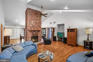 32 Quail Dr, Beverly, NJ 08010 - Photo 5