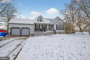 13 Powder Ln, Burlington, NJ 08016 - Photo 1