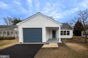 38 Narberth Pl, Southampton, NJ 08088 - Photo 3
