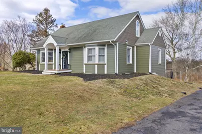 13 New Street, Crosswicks, NJ 08515 - Photo 3