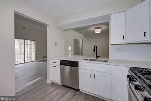 1004 Yarmouth La, Mount Laurel, NJ 08054 - Photo 5