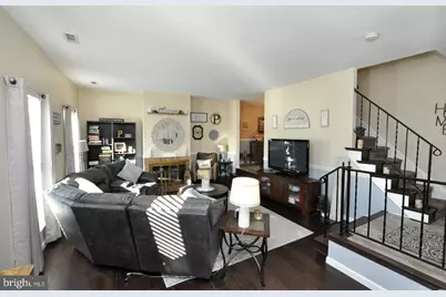 19 Blackhawk Court, Medford, NJ 08055 - Photo 3