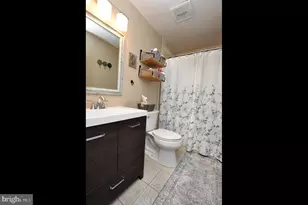 19 Blackhawk Ct, Medford, NJ 08055 - Photo 17