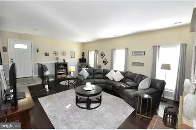 19 Blackhawk Court, Medford, NJ 08055 - Photo 5