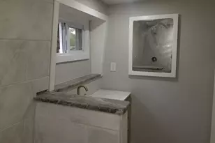 212 Warren St, Beverly, NJ 08010 - Photo 9