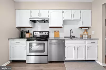 210 Martins Way, Mount Laurel, NJ 08054 - Photo 7