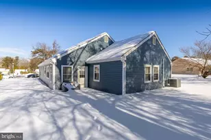 50 Buckingham Dr, Southampton, NJ 08088 - Photo 5