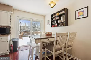 44 Tudor Dr, Burlington, NJ 08016 - Photo 11