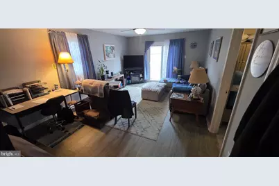 27 Indian Queen Lane, Maple Shade, NJ 08052 - Photo 5