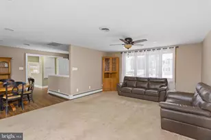 21 Linden Rd, Bordentown, NJ 08505 - Photo 9