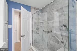 21 Linden Rd, Bordentown, NJ 08505 - Photo 23