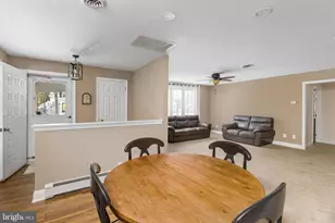 21 Linden Rd, Bordentown, NJ 08505 - Photo 7