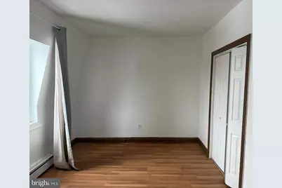 210 W Union Street, Burlington, NJ 08016 - Photo 3