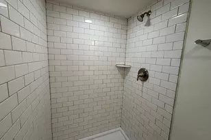 438 Lawrence St, Burlington, NJ 08016 - Photo 9