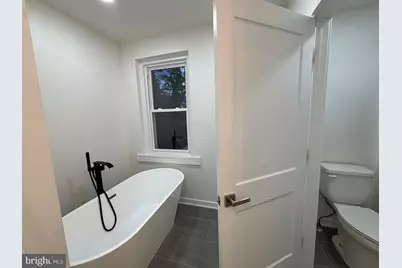 438 Lawrence Street, Burlington, NJ 08016 - Photo 9