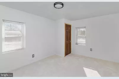 422 Prince Street, Bordentown, NJ 08505 - Photo 17