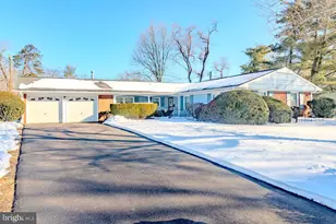 2 Creekview Rd, Willingboro, NJ 08046 - Photo 3