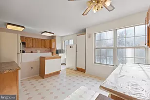 104 Camber Ln, Mount Laurel, NJ 08054 - Photo 5