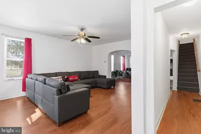 233 Ellis Street, Burlington, NJ 08016 - Photo 5