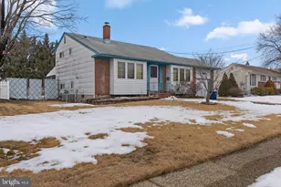 409 N Garden Blvd, Beverly, NJ 08010 - Photo 3