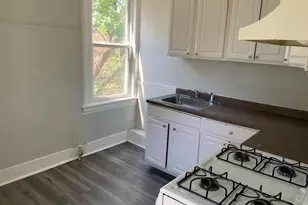 433 Bentley Ave, Beverly, NJ 08010 - Photo 9