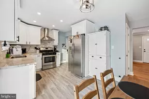 204 Woodpecker Ln, Mount Holly, NJ 08060 - Photo 5