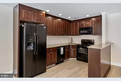 1 Bridgewater Drive, Marlton, NJ 08053 - Photo 7