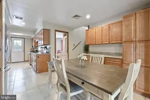 11 Rose Ave, Maple Shade, NJ 08052 - Photo 11